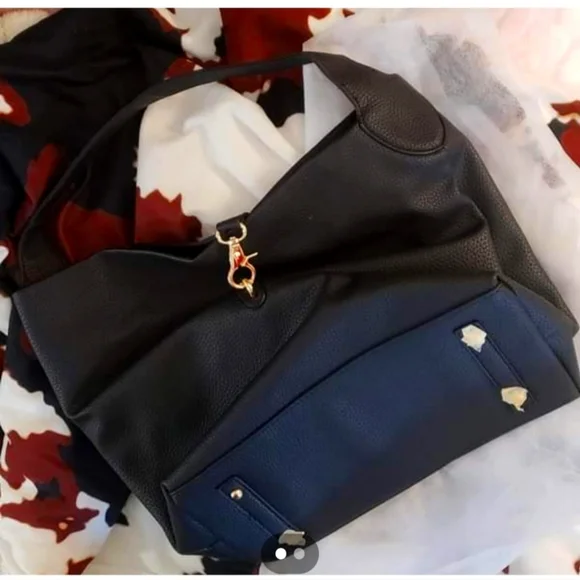 Black Bag - Picture 1 of 4